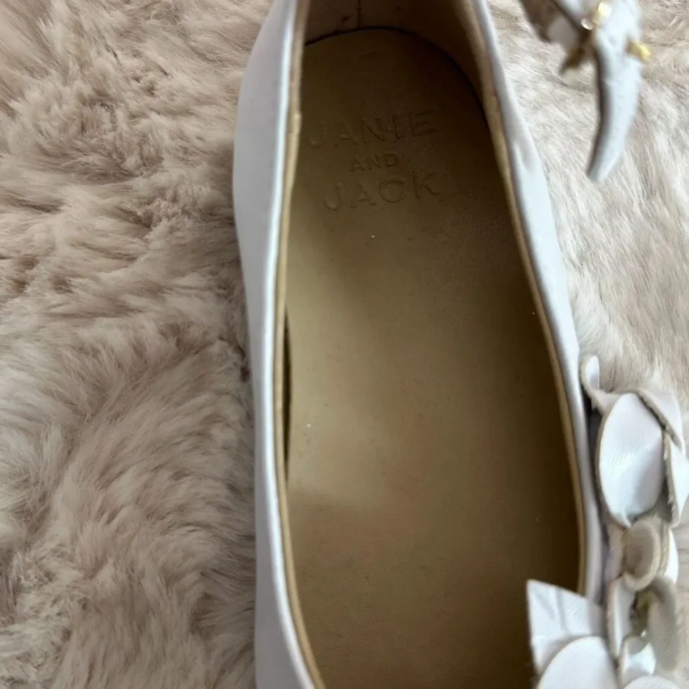 Janie & Jack Flower Ballet Flat LEFT SHOE ONLY White Size 7